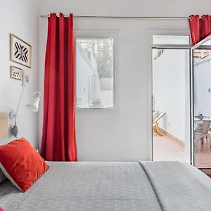 Stylish With Terrace For Couple Or Family Appartement Barcelone